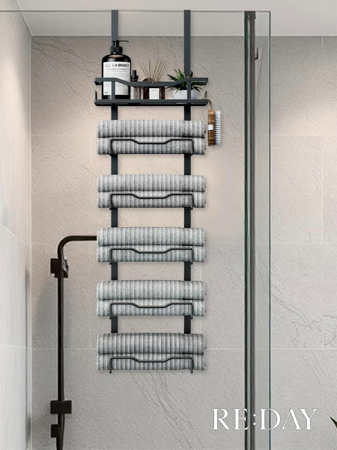 No More Damp Towels: How to Keep Your Bathroom Fresh