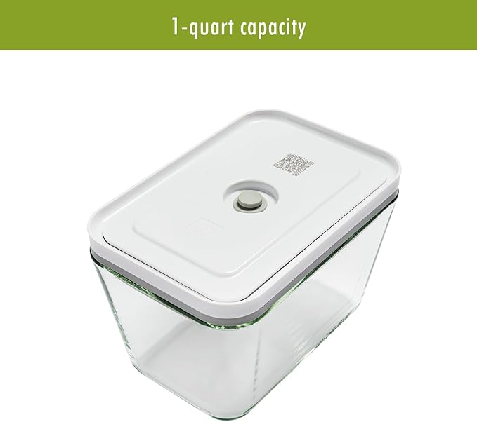 ZWILLING Fresh & Save Medium Glass Airtight Food Storage Container, Meal Prep Container, Food Saver