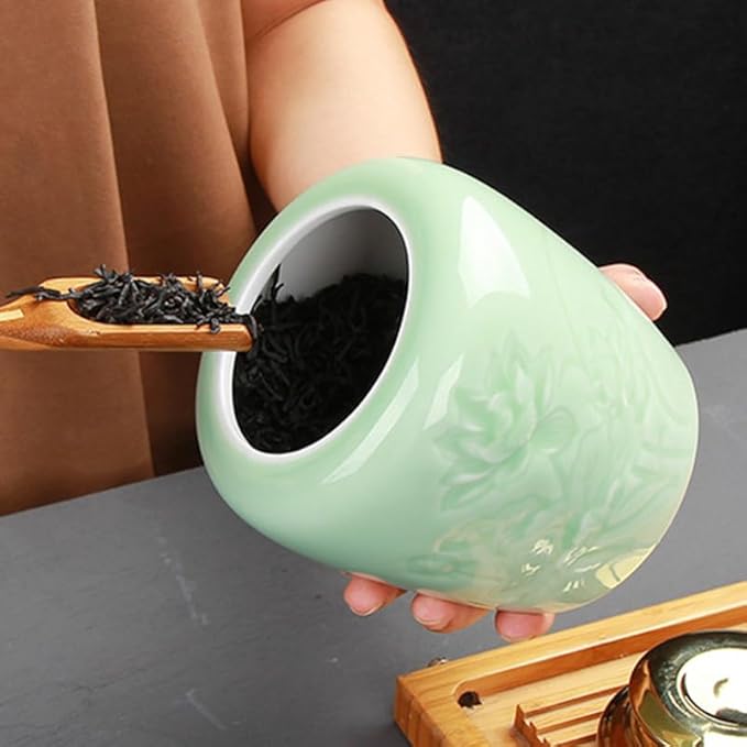DECHOUS Ceramic Tea Canister Small 24oz Loose Leaf Tea Storage Container Porcelain Tea Canister with Lid for Loose Tea Sealed Ceramic Jar for Home Kitchen Office Tea Coffee Sugar