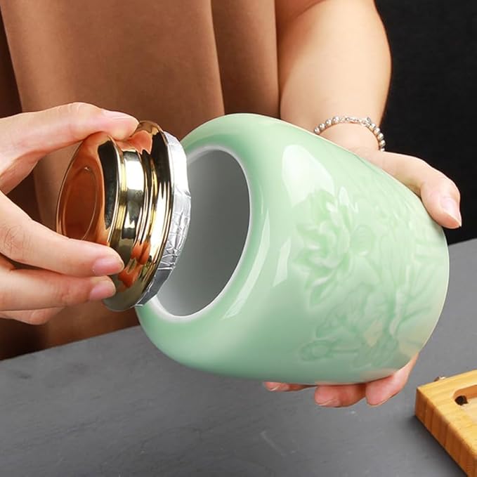 DECHOUS Ceramic Tea Canister Small 24oz Loose Leaf Tea Storage Container Porcelain Tea Canister with Lid for Loose Tea Sealed Ceramic Jar for Home Kitchen Office Tea Coffee Sugar