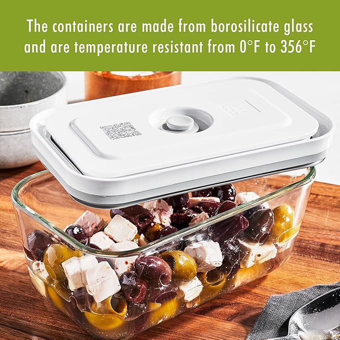 ZWILLING Fresh & Save Medium Glass Airtight Food Storage Container, Meal Prep Container, Food Saver