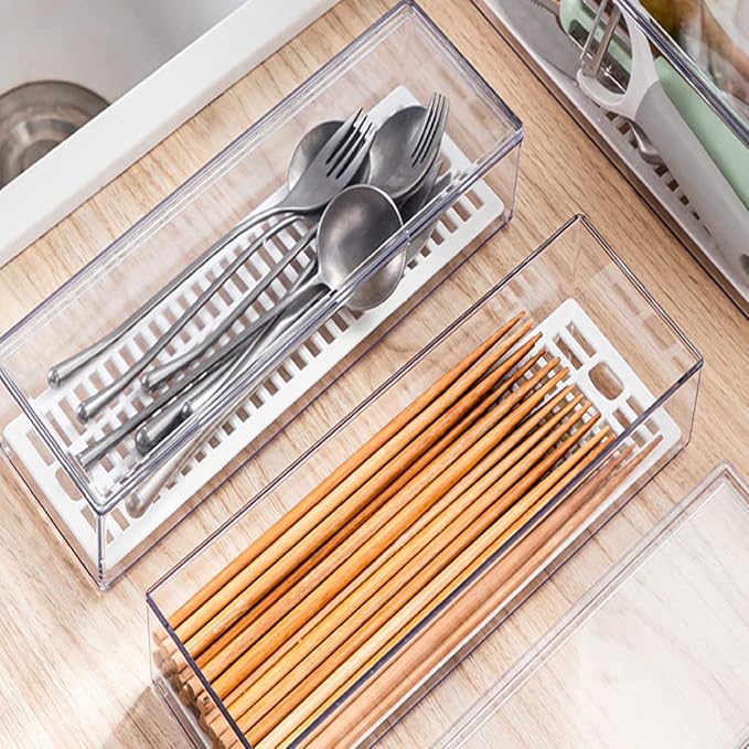 Large Transparent Flatware Tray Kitchen Drawer Organizer With Lid and Drainer - Plastic Kitchen Cutlery Tray and Utensil Storage Container with Cover - Dust-proof Dinnerware Holder