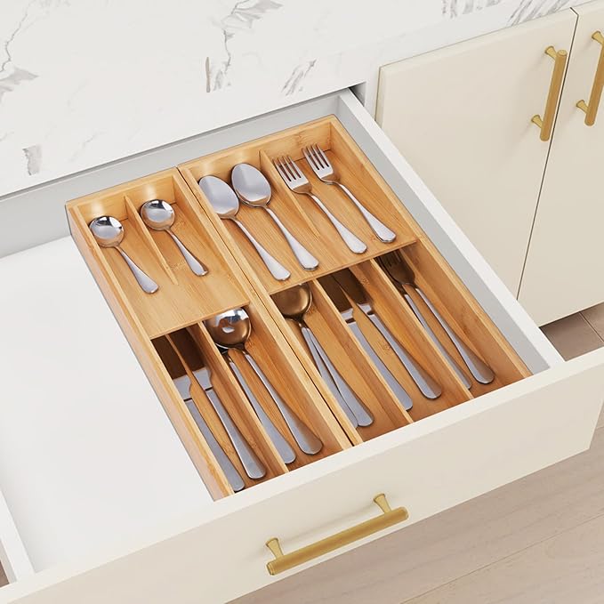 Bamboo Silverware Drawer Organizer, Kitchen Utensil Tray Holder Organizer, Drawer Storage Organization for Flatware, Cutlery, Spoon, Forks and Knives 4 Slots