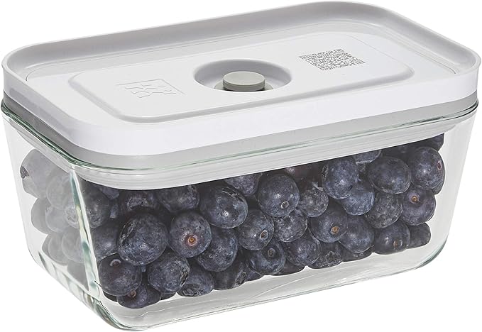 ZWILLING Fresh & Save Medium Glass Airtight Food Storage Container, Meal Prep Container, Food Saver