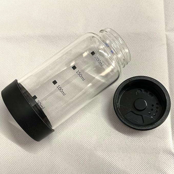 7 oz Salt and Pepper Shaker Set with 304 Stainless Cover Adjustable Outlet Holes Glass Spice Jars Dispenser Seasoning Cans for Kitchen Decor and Home Restaurant BBQ Camping Kitchen Accessories (2Pcs)