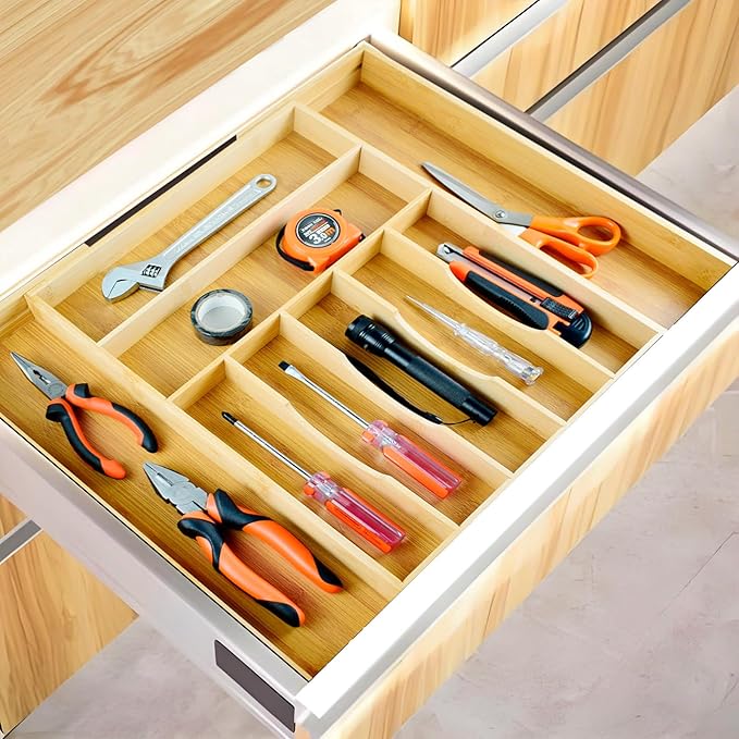 Expandable Drawer Organizer for Silverware Flatware Knives, Kitchen Utensil Organizer, Utensil Holder, Bamboo Wood Cutlery Tray in Drawer for Spoons Forks