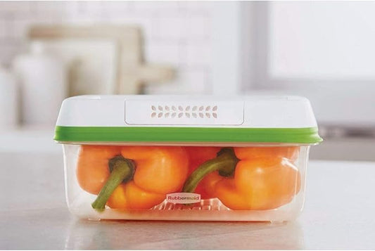 Rubbermaid FreshWorks Saver, Large Short Produce Storage Container, 11.3-Cup, Clear