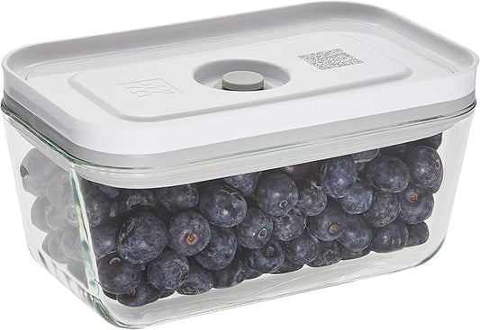 ZWILLING Fresh & Save Medium Glass Airtight Food Storage Container, Meal Prep Container, Food Saver