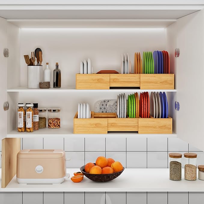 HOOBRO Silverware Organizer Kitchen Drawer Organizer, Expandable Utensil Drawer Organizer, with 2 Knife Block, Bamboo Cutlery Tray with Divider for Flatware and Kitchen Utensils, Natural YL06TL01