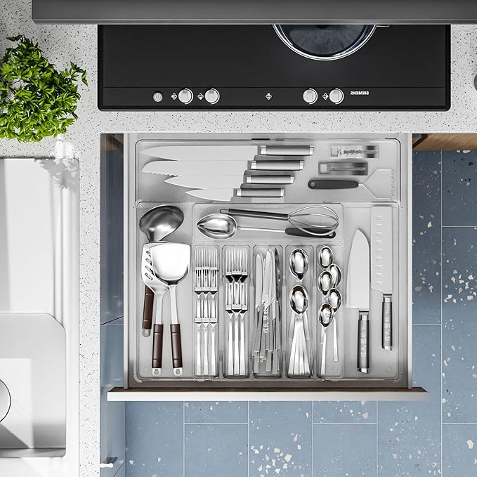 Clear Expandable Silverware Organizers for Kitchen Drawers,Large BPA Free Cutlery Organizer in Drawer,Plastic Utensil Drawer Organizer Suitable as Flatware,Knife,Fork,Spoon,Silverware Holder and Tray
