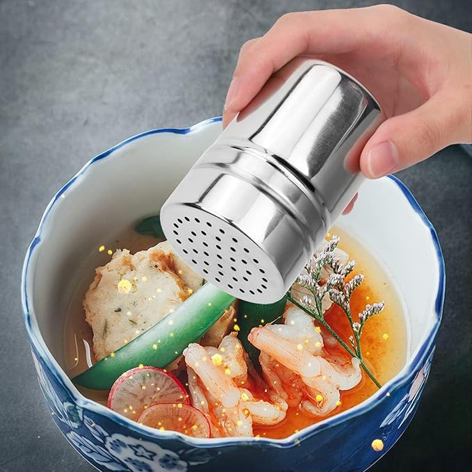 Set of 2 Stainless Steel Dredges, Stainless Steel Pepper Salt Shakers Metal Spice Shaker Large Holes Spice Dispenser Condiment Jar Kitchen Shakers Sugar Shaker for Cooking Kitchen Baking(M)