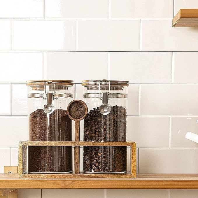 Yangbaga Glass Sugar Coffee Containers with Shelf, 2 x 45OZ Coffee Bean Canister Storage Station Organizer with Airtight Locking Clamp and Log Coffee Scoop, Large Capacity Food Storage Jar for Kitchen