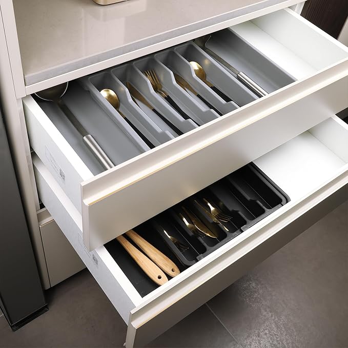 Houseware Expandable Kitchen Drawer Flatware Organizer,Silverware Organizer Utensil Drawer Cutlery Tray, Grey