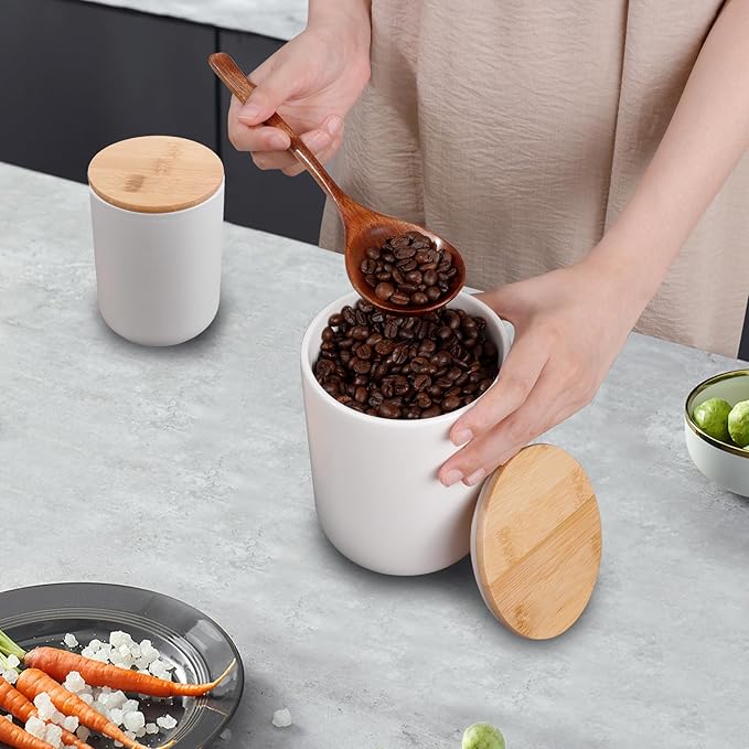 JINIHFW Kitchen Canisters for Countertop,74 Oz Ceramic Kitchen Canisters with Lids,White Food Storage Jars for Tea, Cereal Nut, Cookie, Candy,Sugar and Flour Containers